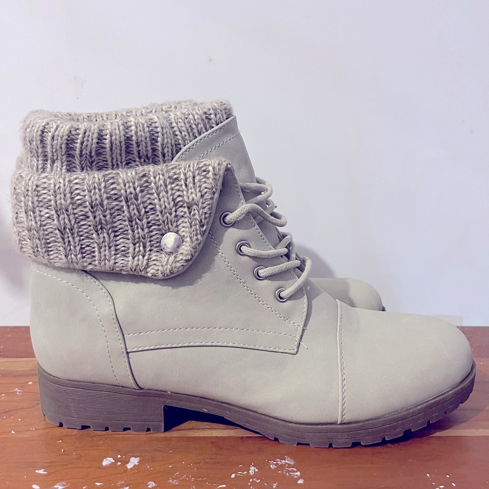 Jessica Cline Boots